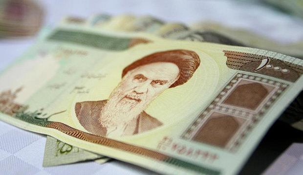 İran'da dolar ulusal para birimine karşı tarihin en y&uuml;ksek seviyesine &ccedil;ıktı
