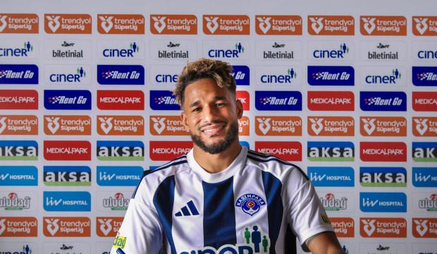 Kasımpaşa'dan bir transfer daha! Resmen a&ccedil;ıklandı