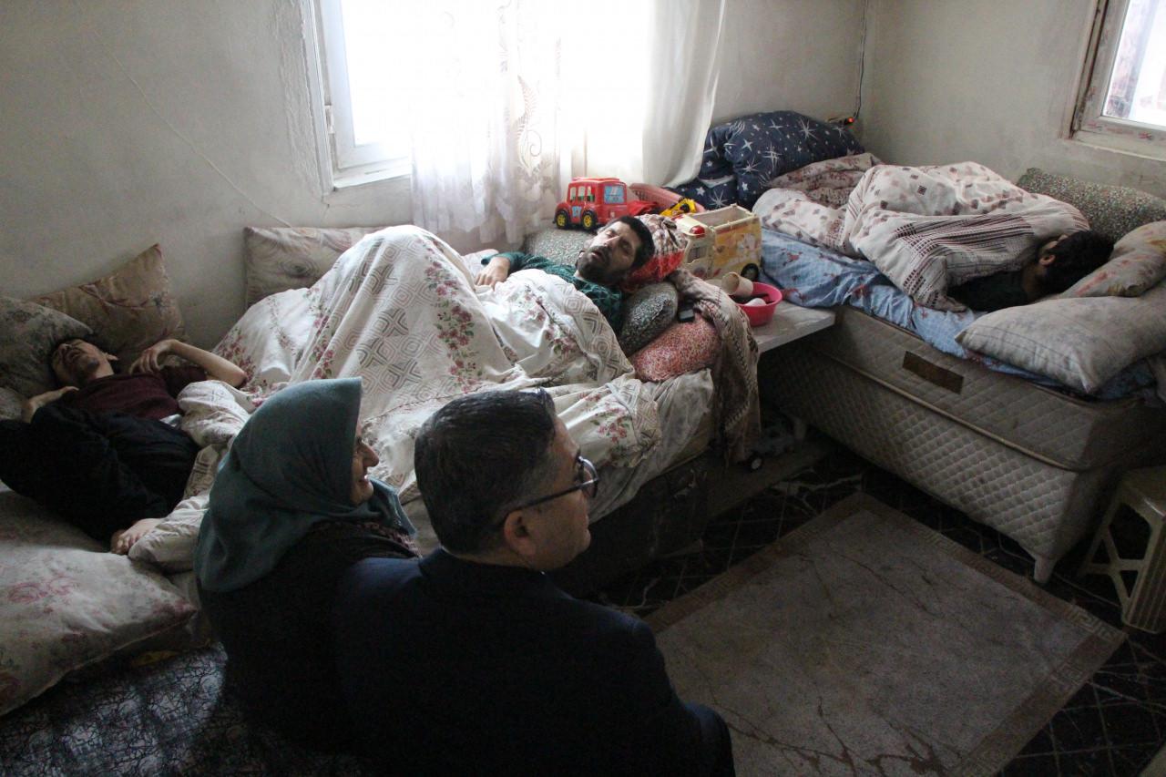 Fatma Çoban ve 3 evladı. 