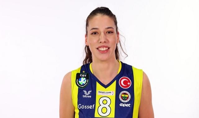 Dicle Nur Babat Fenerbahçe formasıyla