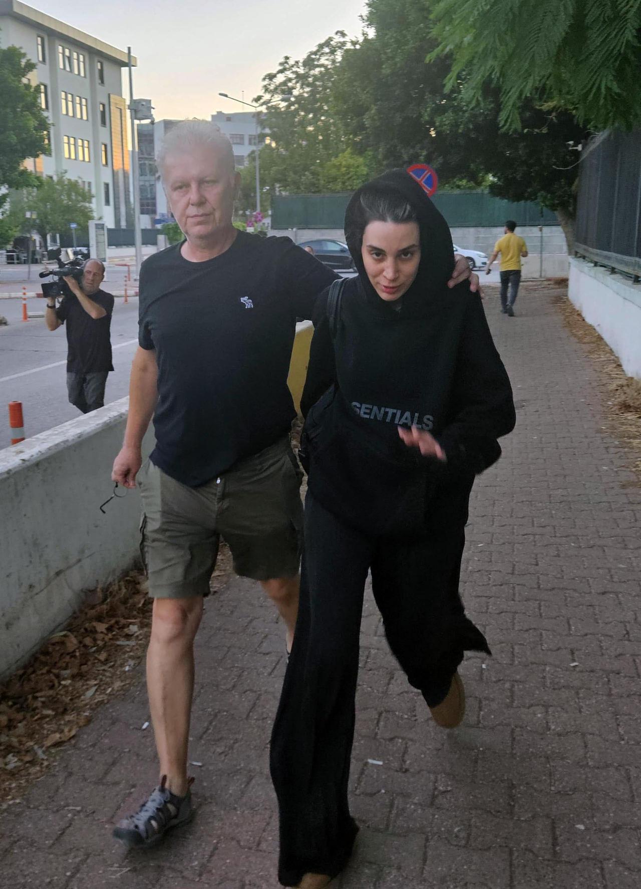 Mustafa Gökhan Böcek'in ilk eşi Zeynep Kerimoğlu ve babası