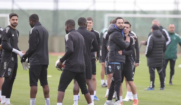 Sel&ccedil;uk İnan Fenerbah&ccedil;e'yi g&ouml;z&uuml;ne kestirdi! 'Herkes bu ma&ccedil;ı bekliyor'