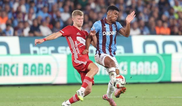 S&uuml;per Lig'de g&uuml;n&uuml;n a&ccedil;ılış ma&ccedil;ı: Antalyaspor - Trabzonspor: Muhtemel 11'ler