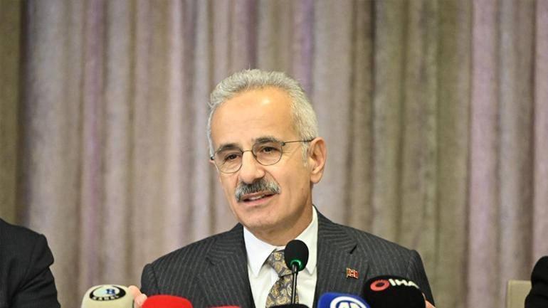 Ulaştırma ve Altyapı Bakanı Abdulkadir Uraloğlu
