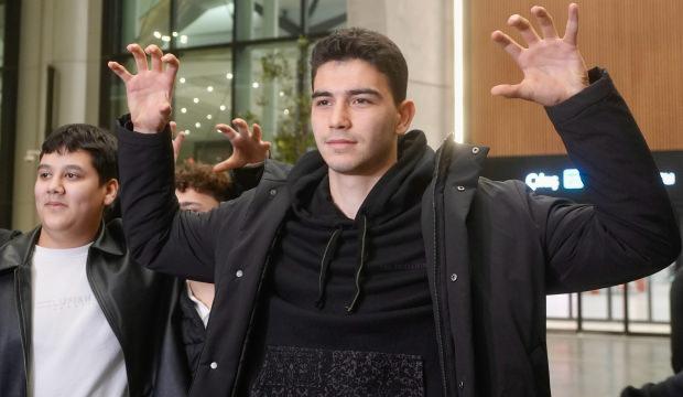 Transferde mutlu son! Beşiktaş milli yıldızı İstanbul'a getirdi