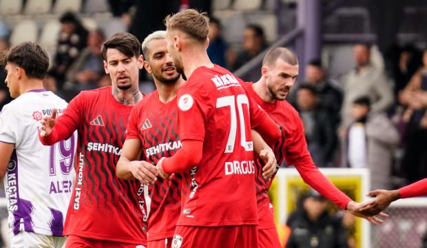 3 penaltı 6 gol! Burak Yılmazlı Gaziantep, 1. Lig ekibini sahadan sildi