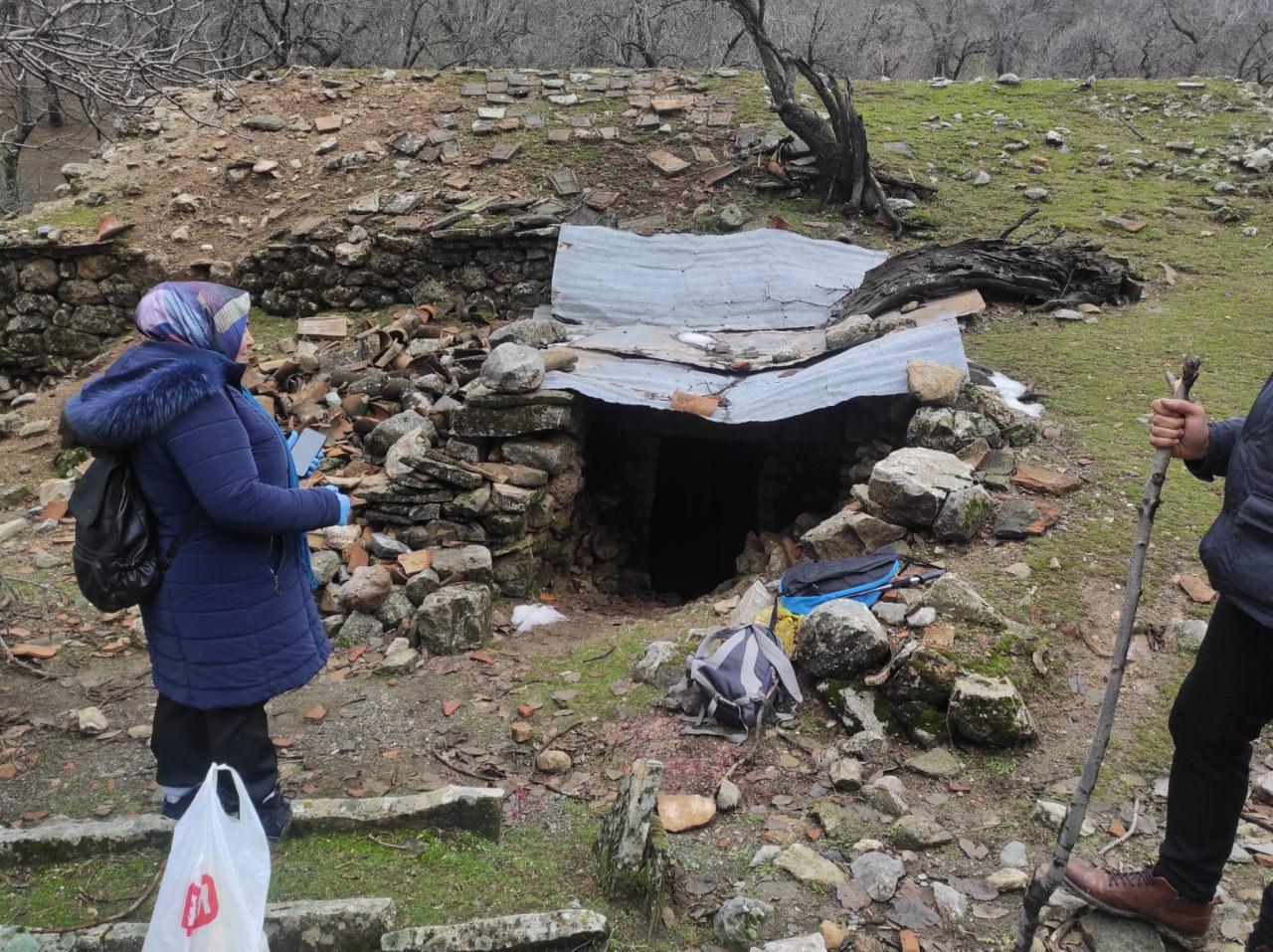 Batman'da keşfedilen gizemli yeraltı camisi ziyaretçi akınına uğruyor.