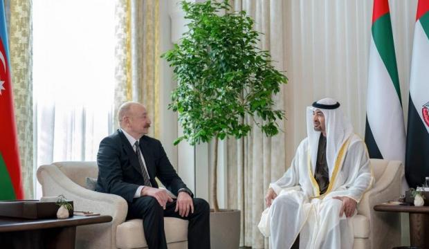Azerbaycan Cumhurbaşkanı Aliyev, BAE Devlet Başkanı Nahyan ile bir araya geldi