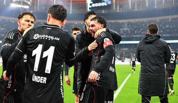 Beşiktaş g&ouml;z&uuml;n&uuml; Alanyaspor ma&ccedil;ına &ccedil;evirdi! Yeni yıldızlar forma bekliyor