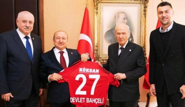 Burak Yılmaz'dan Devlet Bah&ccedil;eli'ye ziyaret