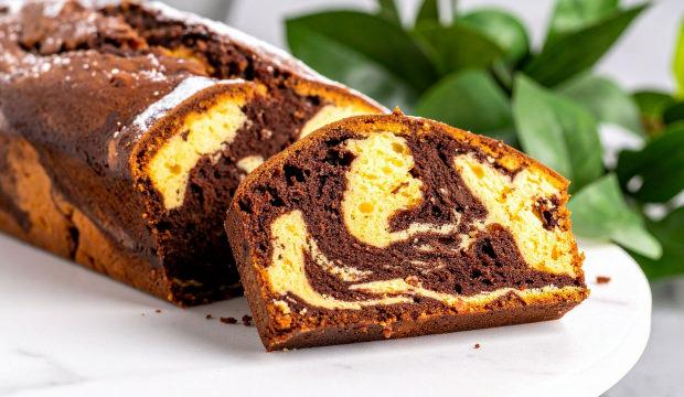 &Ccedil;ay saatlerinin klasiği: Kolay mermer kek tarifi