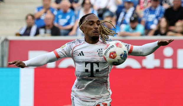 Efsane oyuncu geri d&ouml;nd&uuml;! Galatasaray yeni transferini a&ccedil;ıkladı