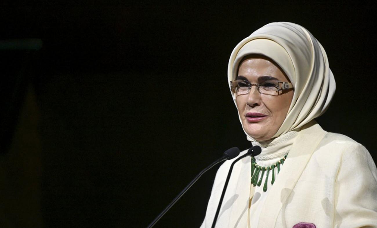 Emine Erdoğan'dan Alev Alatlı'yı anma mesajı