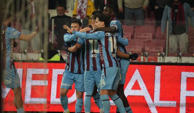 Fırtına &uuml;&ccedil; puana uzandı: Karadeniz derbisine Onuachu damga vurdu