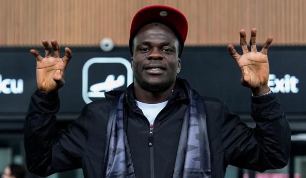 G&ouml;ztepeli futbolcu Junior Olaitan, Beşiktaş i&ccedil;in İstanbul'da