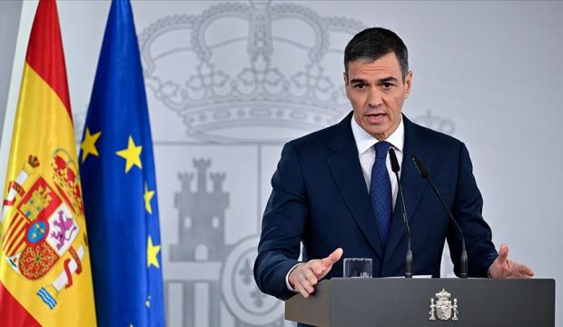 İspanya 16 yaş sınırı getiriyor! Başbakan Sanchez duyurdu