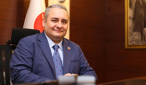 Ke&ccedil;i&ouml;ren Belediye Başkanı Mesut &Ouml;zarslan, CHP'den istifa etti