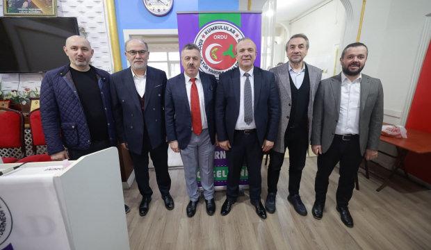 Kumrulular Derneği'nde n&ouml;bet değişimi: Yeni Başkan İbrahim Topalcı