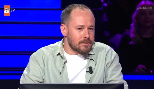 Milyoner'e damga vuran anlar! Futbol sorusuna verdiği cevapla alay konusu oldu