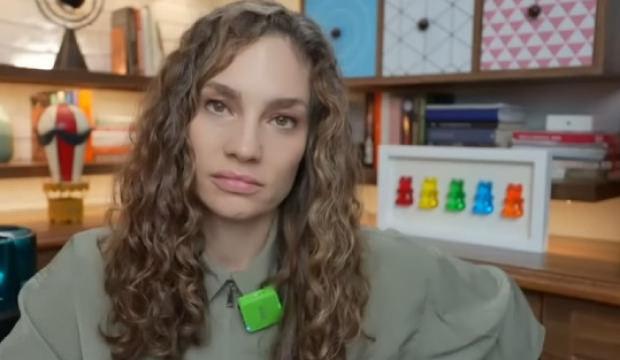 Nevşin Meng&uuml;'den akla ziyan s&ouml;zler: 455 bin konut neden 6 ayda yapılmadı