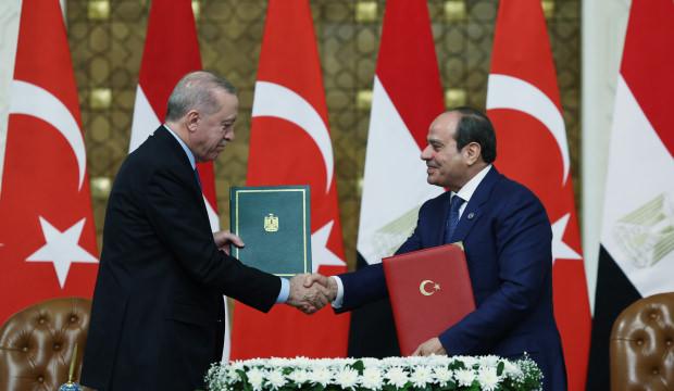 Son dakika... Cumhurbaşkanı Erdoğan Mısır'da! Anlaşmalar imzalanıyor