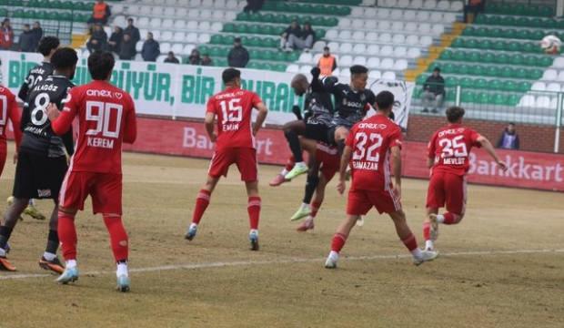 S&uuml;per Lig ekibi, T&uuml;rkiye Kupası'nda bozguna uğradı! Tam 6 gol yediler