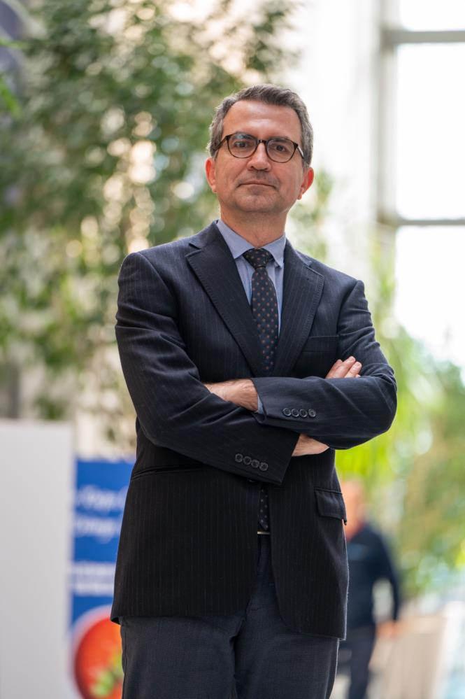  Prof. Dr. İbrahim Ünalmış