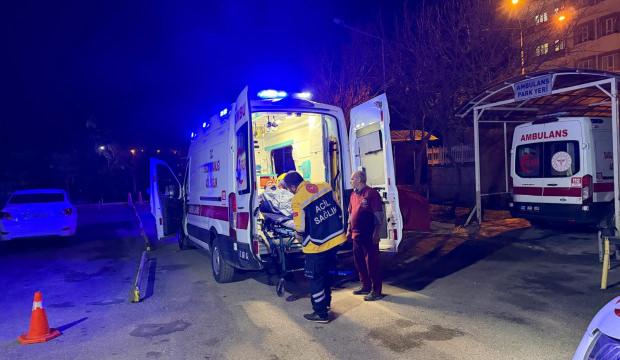 Kontrolden &ccedil;ıkan pikap şarampole u&ccedil;tu: 5 yaralı