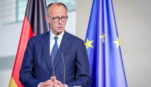 Merz fitili ateşledi: Almanya AB'ye resti &ccedil;ekti