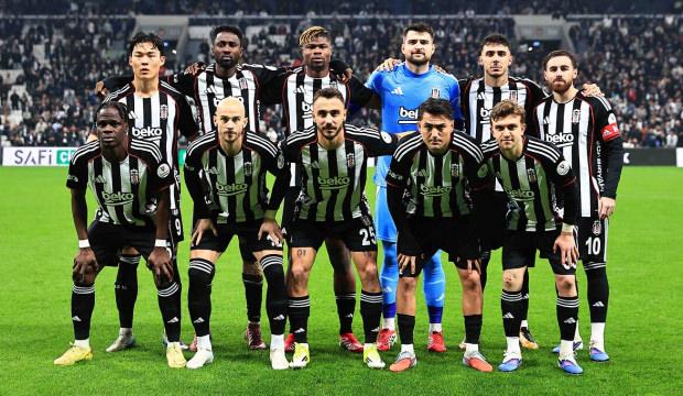 Beşiktaş'ın yeni yıldızı ilk ma&ccedil;ında atmosfere hayran kaldı