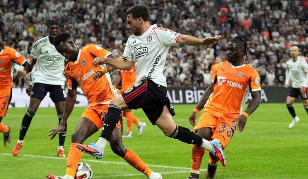 Beşiktaş'ta Başakşehir ma&ccedil;ı &ouml;ncesi El Bilal Toure ve Kristjan Asllani sevinci!