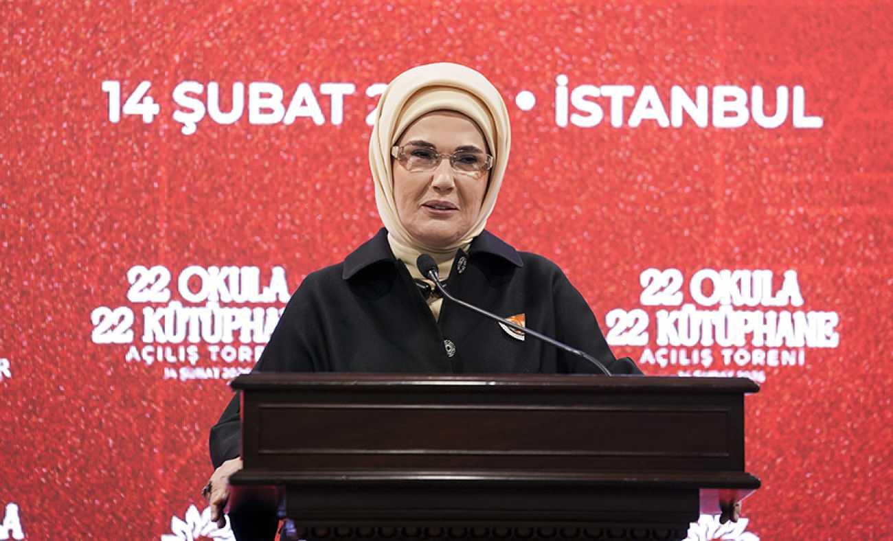 Emine Erdoğan, TOGEMDER'in "22 Okula 22 K&uuml;t&uuml;phane" projesinin a&ccedil;ılış t&ouml;reninde konuştu
