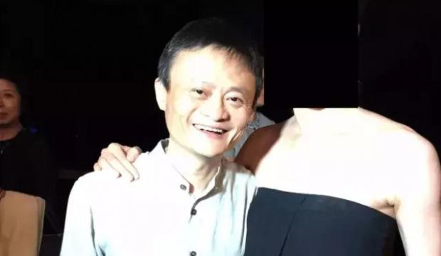 Epstein dosyasından &ccedil;ıkan son isim herkesi şoke etti: Bir d&ouml;nem kayıptı