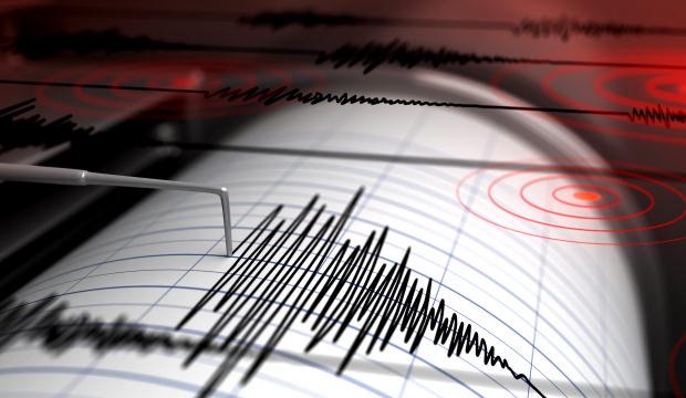 Erzincan'da korkutan deprem meydana geldi
