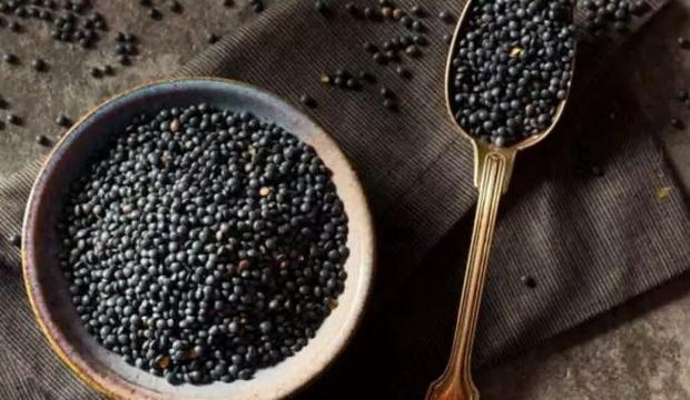 Bakliyat deyip ge&ccedil;meyin, v&uuml;cudu tam bir zırh gibi koruyor