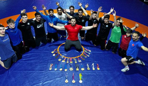 Rıza Kayaalp: 'Taha Akg&uuml;l kardeşimin zor g&uuml;n&uuml;mde yanımda olması &ouml;nemliydi'