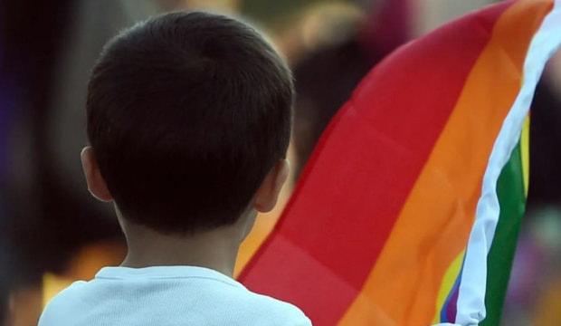 Sapkınlığı ihbarın bedeli hapis: Eski rekt&ouml;r&uuml;n torunu cinsiyet değiştirmek i&ccedil;in ka&ccedil;ırıldı