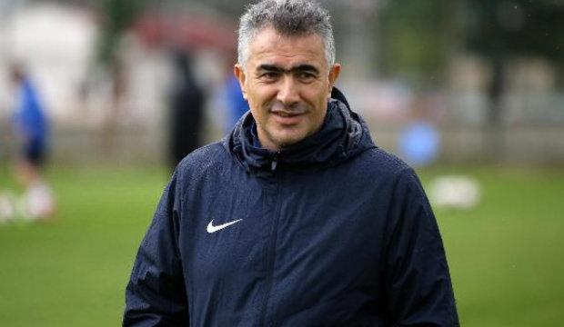 S&uuml;per Lig efsanesi 1. Lig'de işler k&ouml;t&uuml; gidince ayrılık kararı aldı