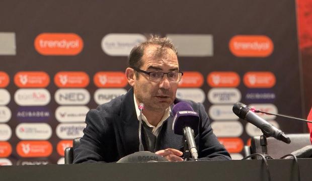 S&uuml;per Lig ekibi teknik direkt&ouml;r&uuml;n s&ouml;zleşmesini feshetti