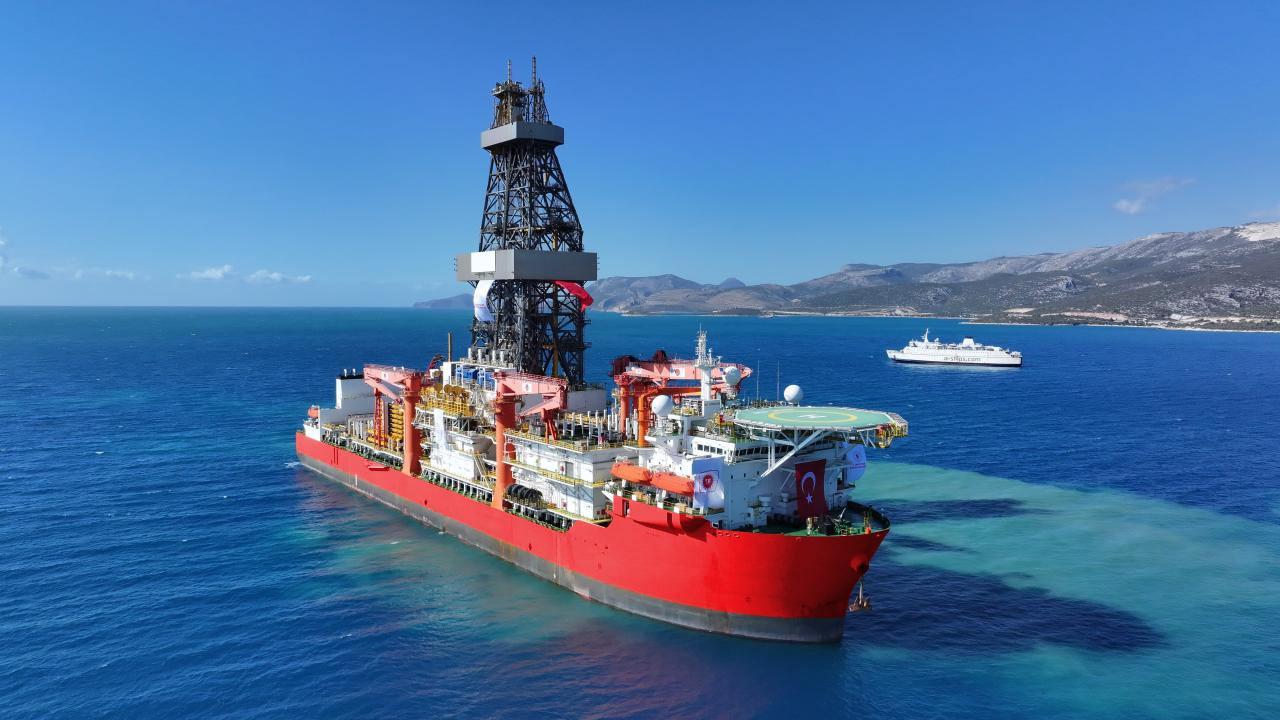 Çağrı Bey sondaj gemisi