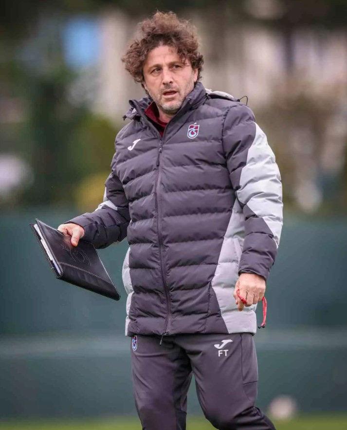 Trabzonspor teknik direktörü Fatih Tekke