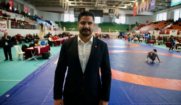 Taha Akg&uuml;l: 'T&uuml;rk g&uuml;reşi olarak doğru yoldayız'