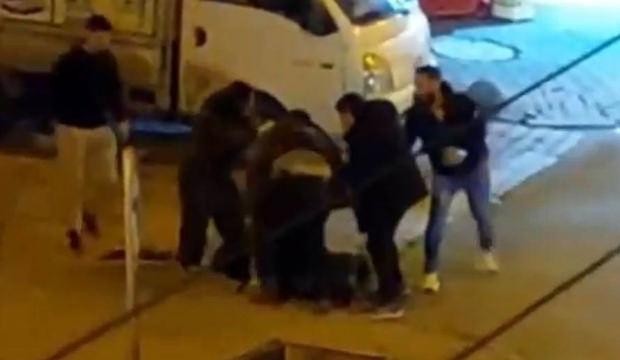 Tekirdağ'da akrabaların sokak ortasındaki meydan kavgası: 7 g&ouml;zaltı