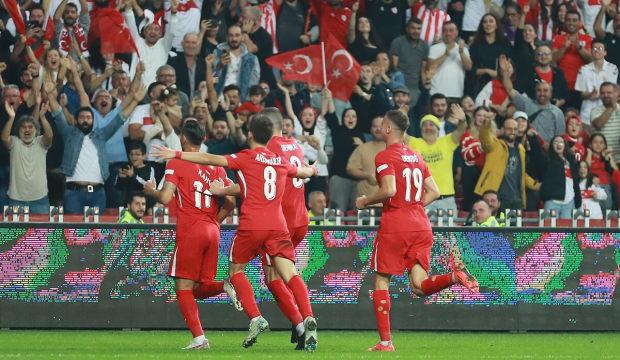 UEFA Uluslar Ligi'nde kura &ccedil;ekimi: Millilerin muhtemel rakipleri belli oldu