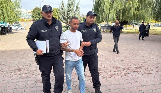 Yer: Sivas! Şehit babasına "dilenci" diyen otob&uuml;s şof&ouml;r&uuml; vuruldu