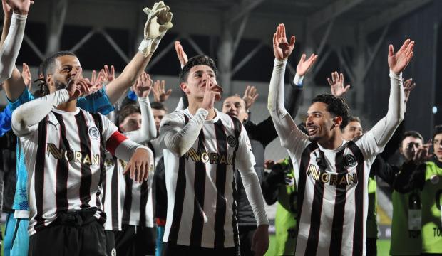 1. Lig'de &ccedil;ılgın ma&ccedil;! S&uuml;per Lig umuduyla 2-0'dan d&ouml;n&uuml;p kazandılar