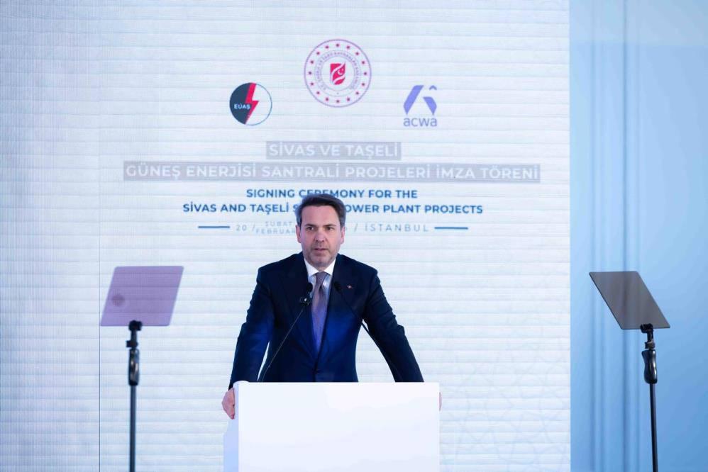 Enerji ve Tabii Kaynaklar Bakanı Alparslan Bayraktar