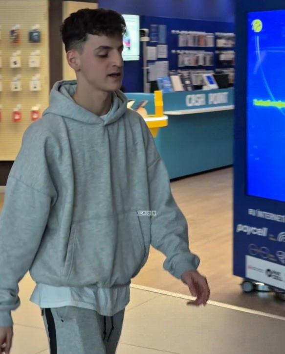 Adem Yeşilyurt Fenerbahçe için İstanbul'a geldi. (Ekran görüntüsü: Zpor)