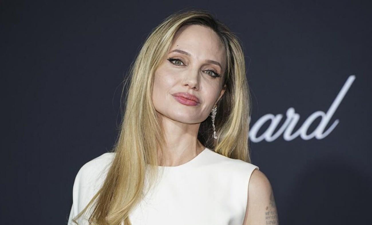 Angelina Jolie'den radikal karar! tası tarağı toplayıp ABD'yi terk ediyor