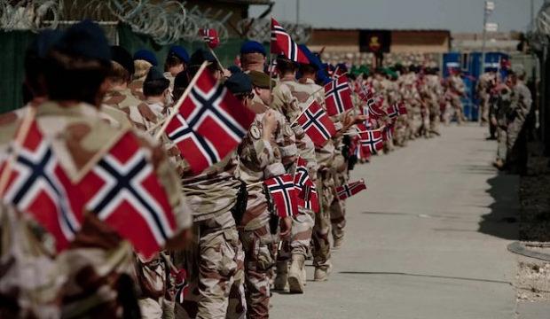 Norve&ccedil; b&ouml;lgedeki askerlerini &ccedil;ekti! "Tehdit ve gerilim arttı"